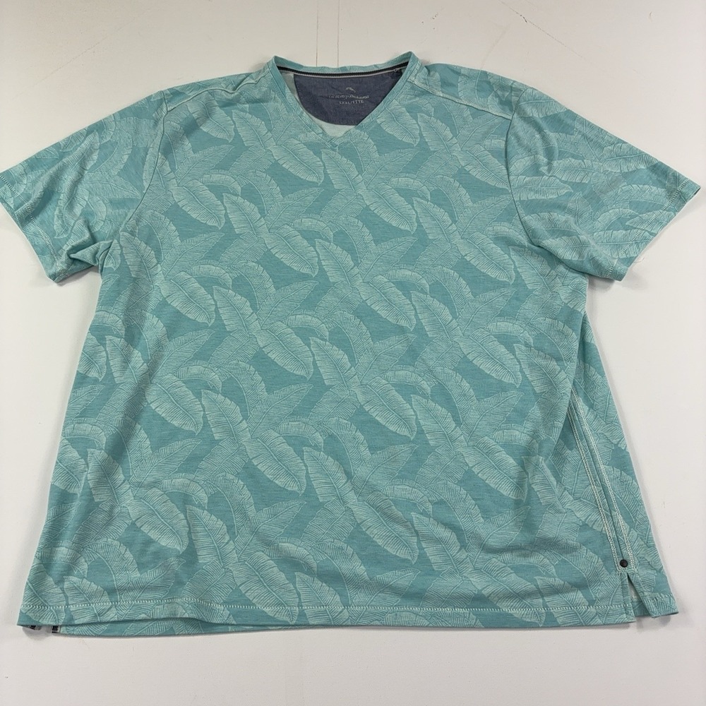 Tommy Bahama Shirt Mens 3XL Blue V Neck Tropical Leaf Tagless Stretch Tee